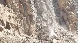 रुद्रप्रयाग: केदारनाथ पैदल मार्ग पर पत्थर गिरने से तीन मौतें, गंभीर हालात में पांच घायल