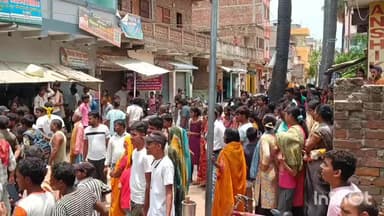 नवादा: मिर्जापुर के रिलायंस होमियो हॉल में एक बच्चे की मौत पर परिवार ने लगाया आरोप, डॉक्टर पर गलत सुई देने का आरोप