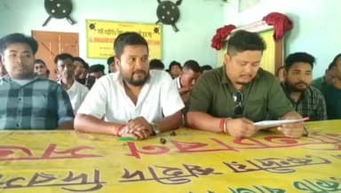 বঙাইগাঁও ভাগ: শ্বহীদবেদী স্থিত আক্ৰাছু কাৰ্যালয়ত ভংগ বঙাইগাঁও জিলা সমিতিৰ সংবাদ মেল, কেন্দ্ৰীয় সমিতিৰ নিৰ্দেশনা নামানে জিলা সমিতি
