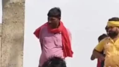 जवा: क्योंटी फॉल में बड़ा हादसा: बाइक सहित गहरी खाई में गिरे दो युवक, मौके पर ही मौत