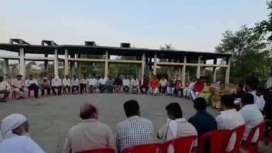 बुरहानपुर: बुरहानपुर में सिटी फॉरेस्ट निर्माण कार्य शुरू, 4 हेक्टेयर भूमि पर विकसित होगा नगर वन,
बुरहानपुर में सिटी फॉरेस्ट