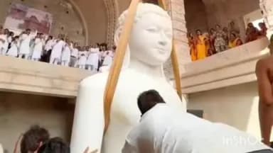 किशनगढ़: मार्बल सिटी में श्री आदिनाथ दिगंबर जैन मंदिर में 11 फीट ऊंची प्रतिमा की स्थापना, सकल दिगंबर जैन समाज ने की अगवानी