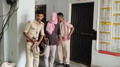 मोहनिया: बघिनी के समीप शशि कुमार की गला रेतकर हत्या मामले में एक आरोपी रिश्ते में भांजा भुवाली राम गिरफ्तार,भेजा न्यायिक हिरासत।