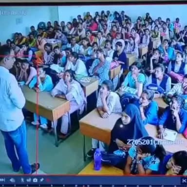 ಕಲಬುರಗಿ: ನಗರದ ಗರ್ಲ್ಸ್ ಪಿಯು ಕಾಲೇಜಿನಲ್ಲಿ ಮೇಲ್ಚಾವಣಿ ಕುಸಿತ, ಸಿಸಿ ಟಿವಿಯಲ್ಲಿ ಸೆರೆ: ಐವರು ವಿದ್ಯಾರ್ಥಿನಿಯರು ಗಂಭೀರ ಗಾಯ