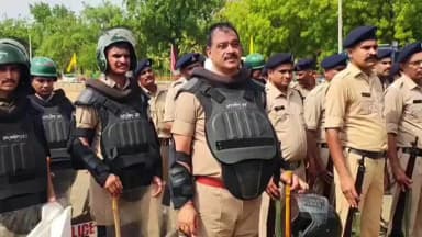 सेगांव: खरगोन में दंगा नियंत्रण का लाइव मॉक ड्रिल, 200 जवानों ने दिखाया दम #खरगोनपुलिस #खरगोनन्यूज़ #लाइवमॉकड्रिल #पुलिसअभ्यास