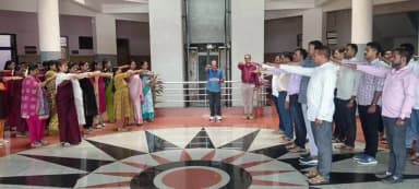 ರಾಮನಗರ: ಜಿಲ್ಲಾ ಪೊಲೀಸ್ ಕಚೇರಿಯಲ್ಲಿ ವಿಶ್ವ ಬಾಲ ಕಾರ್ಮಿಕ ಪದ್ದತಿ ವಿರೋಧಿ ದಿನ ಅಂಗವಾಗಿ ಪ್ರತಿಜ್ಞಾವಿಧಿ ಸ್ವೀಕಾರ