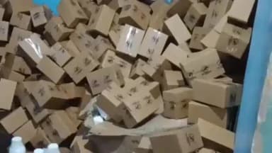 सोनीपत: आयुर्वेदिक दवा की अवैध फैक्ट्री का भंडाफोड़, 60 लाख की दवाइयां व मशीनें बरामद
बिना लाइसेंस चल रही थी फैक्ट्री
