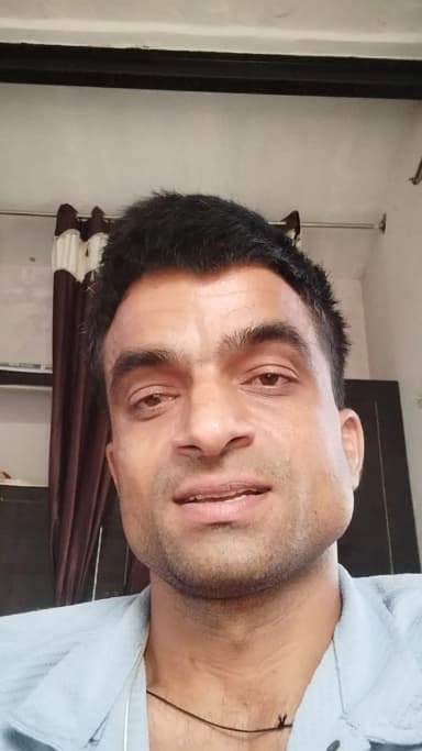 बकवास करने वालों को लाखों के व्यूज, और हुनरमंद सड़कों पर!
#Bexyhub #MScNursingOfficer #ReelVsReality