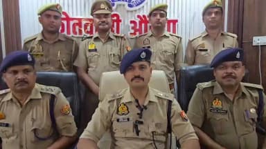 थाना दिबियापुर पुलिस टीम द्वारा थाना क्षेत्रान्तर्गत हुई चोरी की घटना का सफल अनावरण करते हुए 01 नफर अभियुक्त को गिरफ्तार व 01 बाल अपचारी को पुलिस अभिरक्षा में लेकर चोरी किया हुआ माल बरामद करने के संबंध में #SP_Auraiya द्वारा दी गयी बाईट-
@Uppolice https://t.co/W5a33HogZL