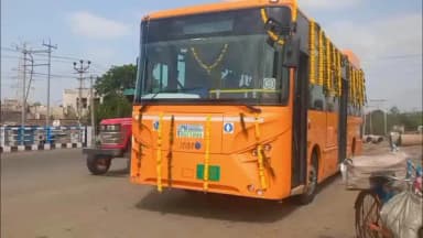 ભાવનગર શહેર: કુંભારવાડા વિસ્તારમાં શરૂ કરાયેલી સીટી બસ મામલે નગરસેવકે આક્ષેપ સાથે પ્રતિક્રિયા આપી