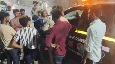 सिराथू: कमासिन में चाट खाने के बाद एक महिला ने चाकू से ठेलेवाले पर किया हमला, पैसों की जगह ज़ख्म के रूप में हुआ भुगतान