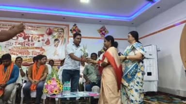 ময়না: বিজেপির মন্ডল ১ এর উদ্যোগে স্বেচ্ছায় রক্তদান শিবির পরমানন্দপুর জগন্নাথ ইনস্টিটিউশনে উপস্থিত BDO