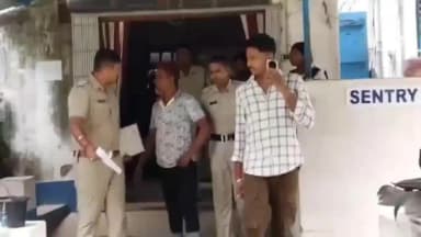 বাগদা: মাদক পাচারে জড়িত থাকার অভিযোগের বাগদায় গ্রেফতার তৃণমূল নেতা