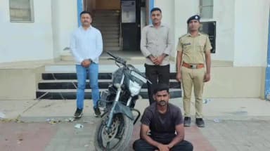 અંજાર: પોલીસની સફળ કામગીરી: વરસામેડી સીમ વિસ્તારમાં કેનાલ પરથી ચોરાયેલી બાઈક સાથે આરોપી ઝડપાયો