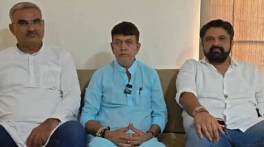 ગાંધીધામ: સર્કિટ હાઉસ ખાતે કોંગ્રેસ ઓબીસી વિભાગના પ્રદેશ પ્રમુખ મહેશભાઈ રાજપૂતની મુલાકાત, વિપક્ષ નેતાની સેન્સેસ પ્રક્રિયા યોજાઈ