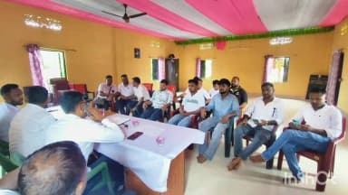 বিশ্বনাথ: আটছা কাৰ্য্যালয়ত আটছা বিশ্বনাথ জিলা সমিতিৰ এখন বিশেষ জৰুৰী বৰ্দ্ধিত কাৰ্যনিৰ্বাহক সভা সম্পন্ন