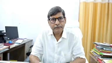 अपर कलेक्टर श्री दिनेश चंद्र शुक्ला की जिले के सभी नागरिकों से अपील।
समान नागरिक संहिता पर अपने सुझाव अवश्य दें।
CM Madhya Pradesh
Jansampark Madhya Pradesh
Collector Shivpuri
#shivpuri