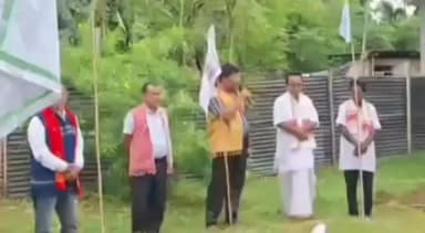 ডিফু: বকলীয়াঘাট আঞ্চলিক যুৱ সংঘৰ প্ৰেক্ষগৃহত অনুষ্ঠিত হয় বহু ভাষিক কবি সন্মিলন