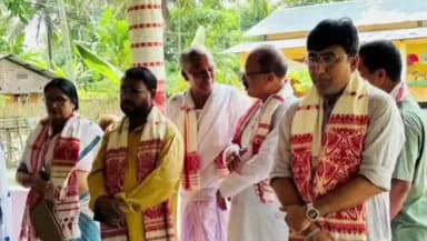 তেজপুৰ: গাভৰুপাৰ কোঁচ গাঁৱৰ ৰাইজৰ আতিথ্যত আজি অনুষ্ঠিত হয় বাৰ্ষিকত নামসেৱা, উপস্থিত হয় বৰছলা সমষ্টিৰ বিধায়ক