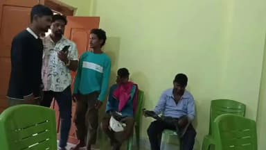 ଦେବଗଡ: ବାବୁ ସାହି ସ୍ଥିତ ଜିଲ୍ଲା ବିଜେଡି କାର୍ଯ୍ୟାଳୟରେ ବିଧାୟକଙ୍କ ଅଭିଯୋଗ ଶୁଣାଣି ଶିବିର