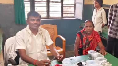 मिल्कीपुर: मुख्यमंत्री आरोग्य मेले का आयोजन, प्राथमिक स्वास्थ्य केंद्रों पर जुटे ग्रामीण