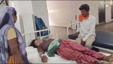 आबापुरा: आंबापुरा थाना क्षेत्र के झरनीया गांव में किशोरी ने मामा के घर आम खाने से रोकने पर खाया जहर, एमजी अस्पताल में उपचार