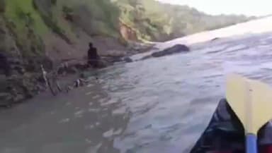 ऋषिकेश: ऋषिकेश में गंगा की तेज धारा में फंसा युवक, रातभर चट्टान पर फंसा रहा, एसडीआरएफ ने बोट से किया रेस्क्यू