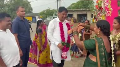ଦେବଗଡ: ବଳମ ଗ୍ରାମରେ ରଜ ପର୍ବ ପାଳିତ, ଯୋଗଦେଲେ ଦେବଗଡ ବିଧାୟକ