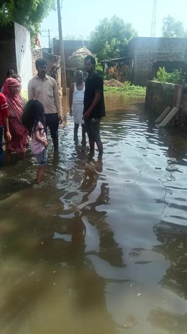 नगला बेरू सादाबाद जिला हाथरस