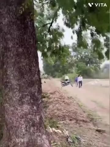 बांसवाड़ा: तेजपुर गांव में सोशल मीडिया इनफ्लुएंसर को जमीन विवाद को लेकर बंदूक दिखाकर धमकाने का आरोप, जांच के आदेश