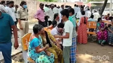 వరంగల్: ప్రేమ పేరుతో మోసం చేశాడంటూ యువతి తండ్రి పోలీసులకు ఫిర్యాదు