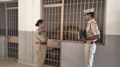 కాగజ్నగర్: కాగజ్ నగర్ రూరల్ పోలీస్ స్టేషన్ ను తనిఖీ చేసిన అసిఫాబాద్ జిల్లా ఎస్పీ నితిక