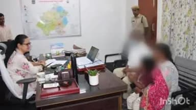 వికారాబాద్: వికారాబాద్ జిల్లా పోలీస్ కార్యాలయంలో ప్రజావాణి కార్యక్రమంలో పాల్గొన్న ఎస్పీ స్నేహ మెహ్రా