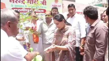 मौजमाबाद: जयपुर के मुरलीपुरा में उपमुख्यमंत्री दिया कुमारी ने 'एक पेड़ मां के नाम' अभियान में वृक्षारोपण कर स्वच्छता का दिया संदेश
