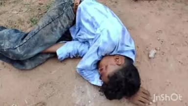 అశ్వారావుపేట: ములకలపల్లి మండల పరిధిలోని పొగళ్లపల్లి గ్రామ శివారులో రెండు ద్విచక్ర వాహనాలు ఢీకొని ముగ్గురికి గాయాలు