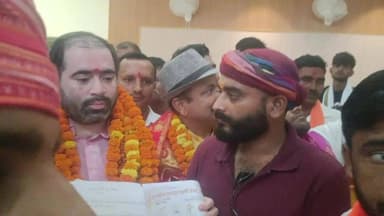 बलरामपुर समाचार भीम आर्मी के पदाधिकारी द्वारा मुख्यमंत्री व ब्राह्मण समाज को अब शब्द कहने पर भड़की सबरन आर्मी प्रभारी म