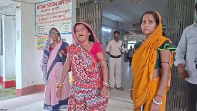 धमदाहा: पूर्णिया-टीकापट्टी स्टेट हाईवे पर कार और बाइक की टक्कर, नगर पंचायत के सफाईकर्मी की हुई मौत