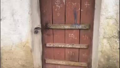 शिवपुरी नगर: खाकी की कस्टडी में 'इश्क' का अंत: प्रेमिका की मौत के बाद पिपरसमा में पसरा सन्नाटा, दहशत में जाटव समाज ने छोड़े घर