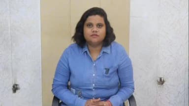 भाजपा नेता जी के प्राइवेट पाल सोशल मिडिया की सुर्खियों में,, सत्ता के गलियारों में हलचल तेज...
#GroundReport #jhansithesmartcity #NewsUpdate #jhansi #cockroachjantaparty #jhansitodaysnews #cockroach #कॉकरोच #cjp