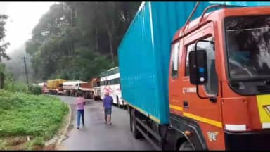 ಮಡಿಕೇರಿ: ಕೊಡಗು ಜಿಲ್ಲೆಯಲ್ಲಿ ಭಾರೀ ವಾಹನಗಳ ಸಂಚಾರ ನಿಷೇಧ ಆದೇಶಕ್ಕೆ ಭಾಗಶಃ ತಿದ್ದುಪಡಿ ಜೂನ್ 25 ರವರೆಗೆ ವಿನಾಯಿತಿ