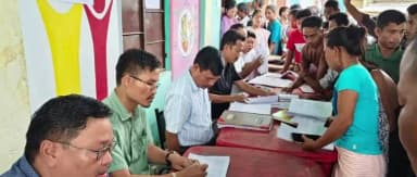 লংথরাই ভ্যালি: ছামনু RD ব্লকে প্রাঙ্গনে প্রশাসনিক শিবির অনুষ্ঠিত হয় উপস্থিত এলাকার বিধায়ক
