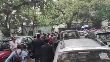 কলকাতা: ভবানীপুরের ফল চ্যালেঞ্জ করে হাই কোর্টে মমতা, শুভেন্দুর জয়ের বিরুদ্ধে হলফনামা দাখিল