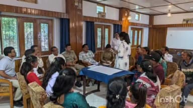 अल्मोड़ा: नव चेतना केंद्र में पर्यावरण संरक्षण पर हुई कार्यशाला, धसपड़ गांव बनेगा पर्यावरण संरक्षण का मॉडल