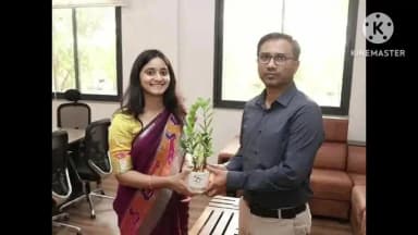 చింతకాని: ఖమ్మం జిల్లా కలెక్టర్ దివాకర్ ను కలిసిన ట్రైనీ డిప్యూటీ కలెక్టర్ అపూర్వ