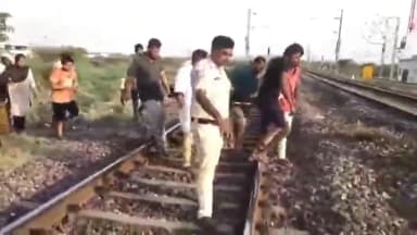 మంచిర్యాల: పురుగుల మందు తాగి ఆత్మహత్యాయత్నానికి పాల్పడిన ఓ వ్యక్తి