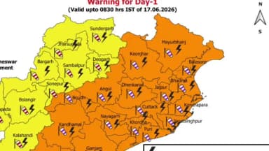ବାରିପଦା ସଦର: ଜିଲ୍ଲାରେ ଆସନ୍ତାକାଲି ଯାଏଁ ବର୍ଷା ପବନ ସହ ବଜ୍ରପାତ ହେବା ନେଇ ଆଞ୍ଚଳିକ ପାଣିପାଗ ବିଭାଗ ପକ୍ଷରୁ ଅରେଞ୍ଜ ୱାର୍ଣିଂ ଜାରୀ