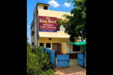 रामटेक: किंग हॉटेल रेस्टॉरंट लॉज अँड बोर्डिंग रामटेक येथे रामटेक पोलिसांची धाड; एका पिडीतेची सुटका