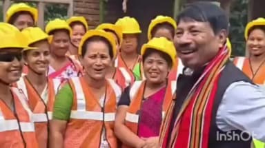 ধেমাজি: চিচিবৰগাঁও হাঁহচৰাত "লক্ষ্মী মিস্ত্ৰী" প্ৰশিক্ষণ কাৰ্যসূচীৰ পৰিদৰ্শন ধেমাজি অভিভাৱক মন্ত্ৰী অতুল বৰা