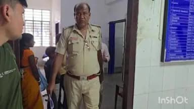 शेखपुरा: शेखपुरा के जंगलीबीघा गांव में महालक्ष्मी यज्ञ के दौरान आयोजित मेला में दुकान लगाने को लेकर दो पक्षों में मारपीट