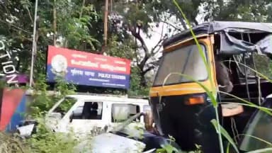 കണ്ണൂർ: തോട്ടട കിഴുന്ന ബീച്ചിൽ ജിം ട്രെയിനറെയും സുഹൃത്തിനെയും ആക്രമിച്ച കേസിൽ 5 പേർ അറസ്റ്റിൽ